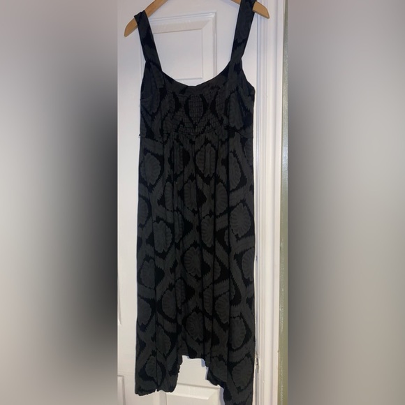 Anthropologie High Low Fresh Produce Dress Size: Medium - Picture 4 of 9